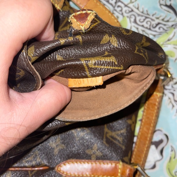 Authentic Louis Vuitton Totally PM - Picture 10 of 10